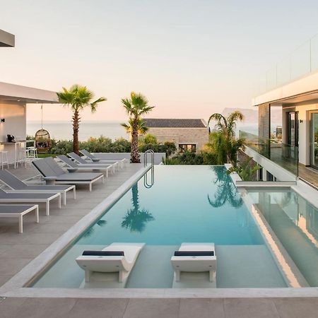 Villa Lydia I Superb Views, Two Pools, Next To The City Kíssamos Buitenkant foto